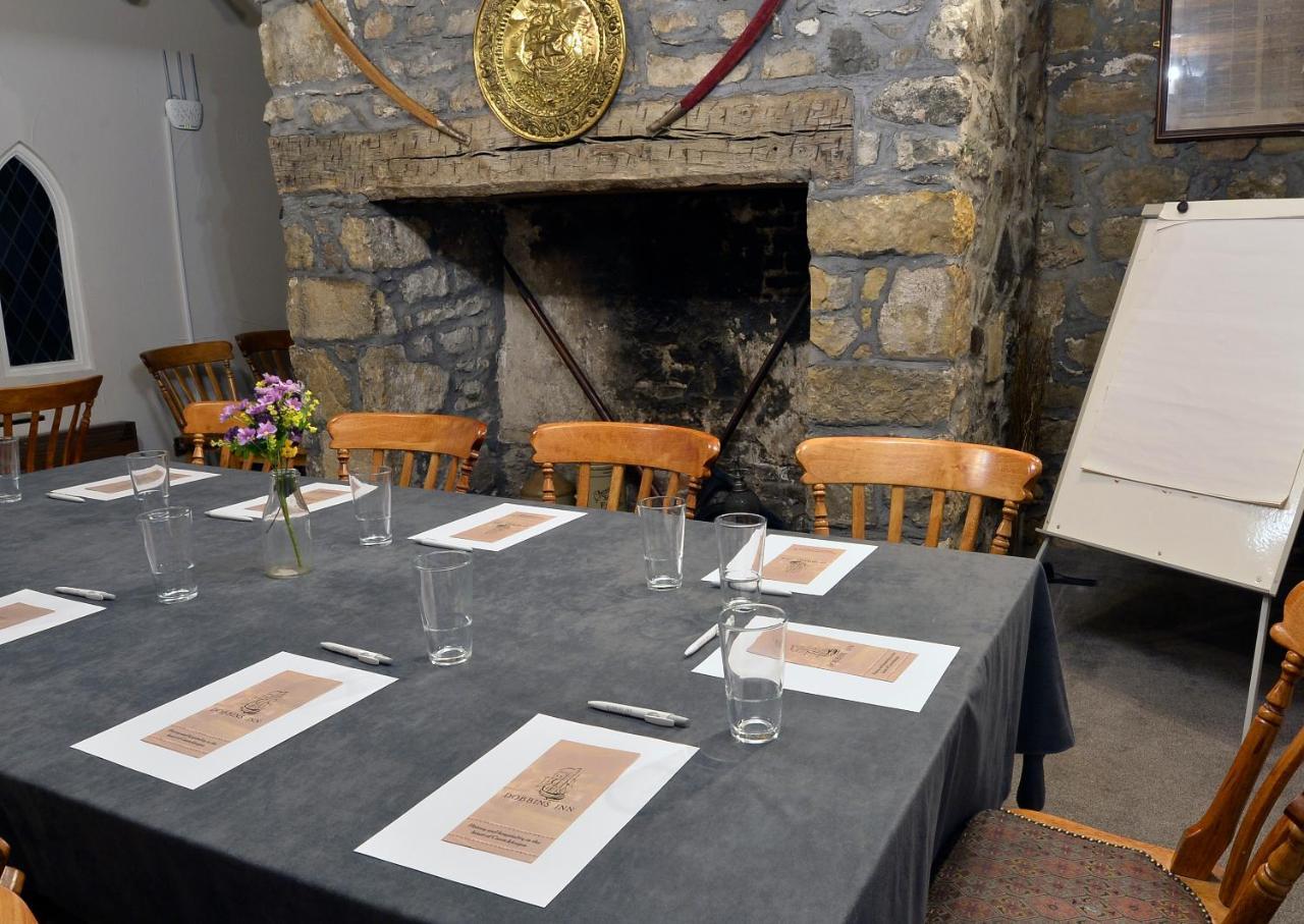 Dobbins Inn Carrickfergus Extérieur photo